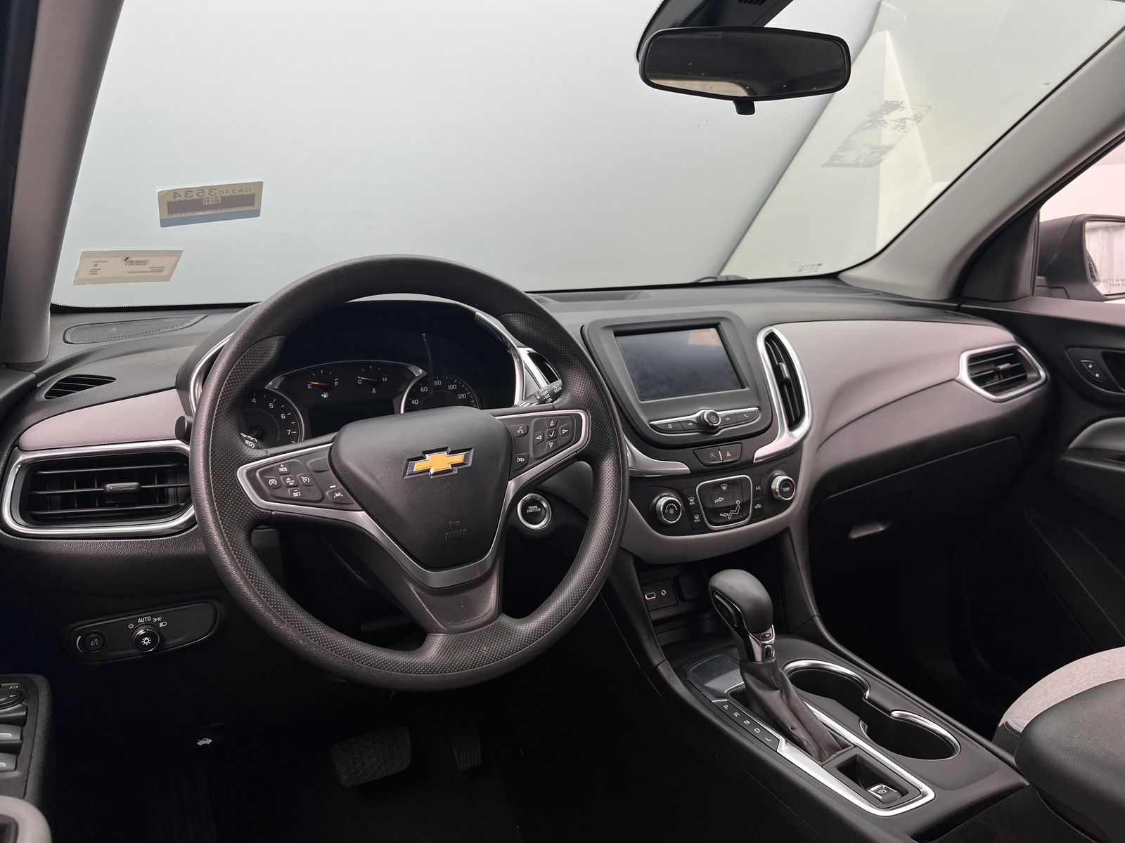 Thumbnail: 2022 Chevrolet Equinox - 3
