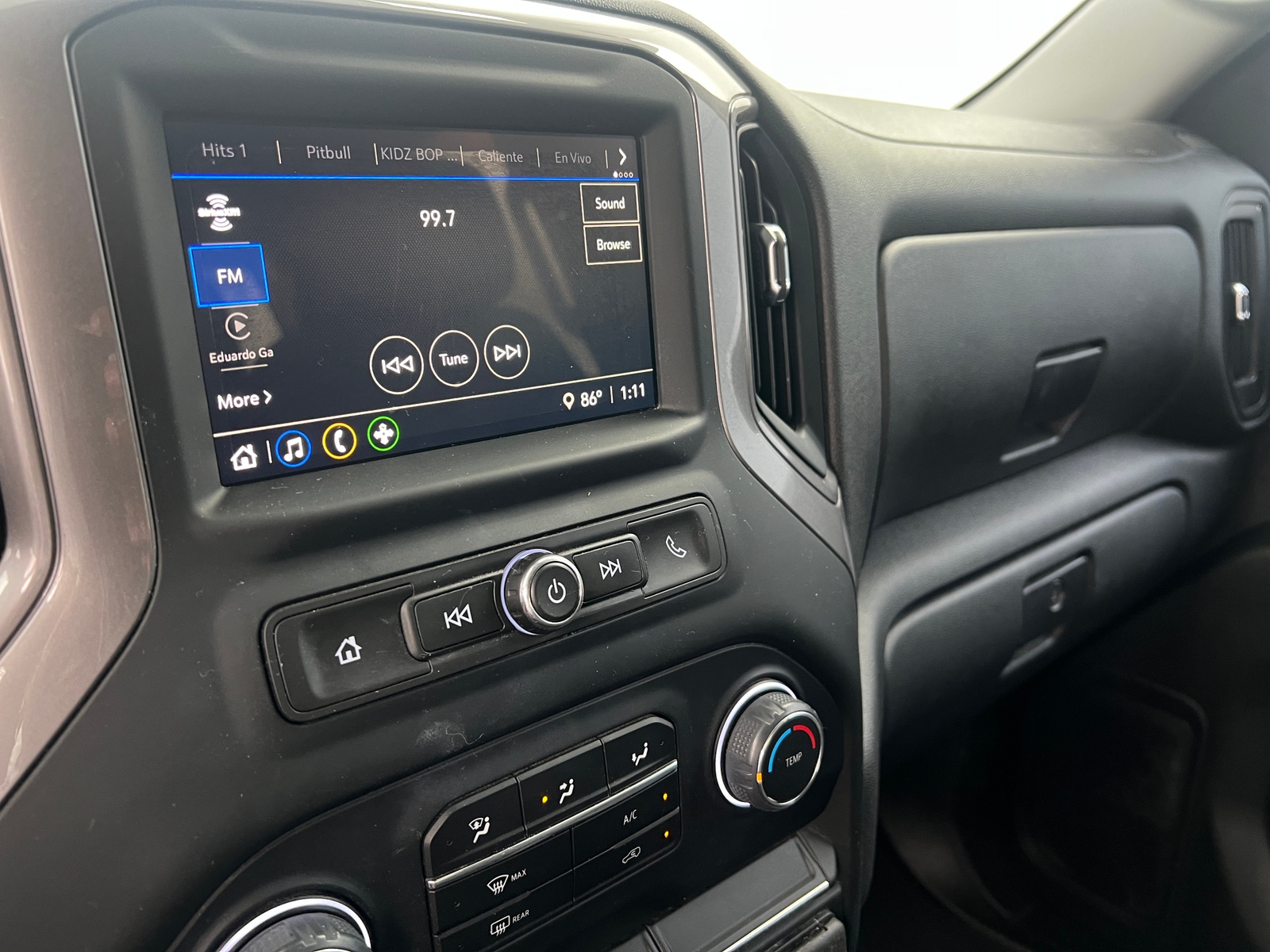 Thumbnail: 2022 Chevrolet Silverado 1500 - 4