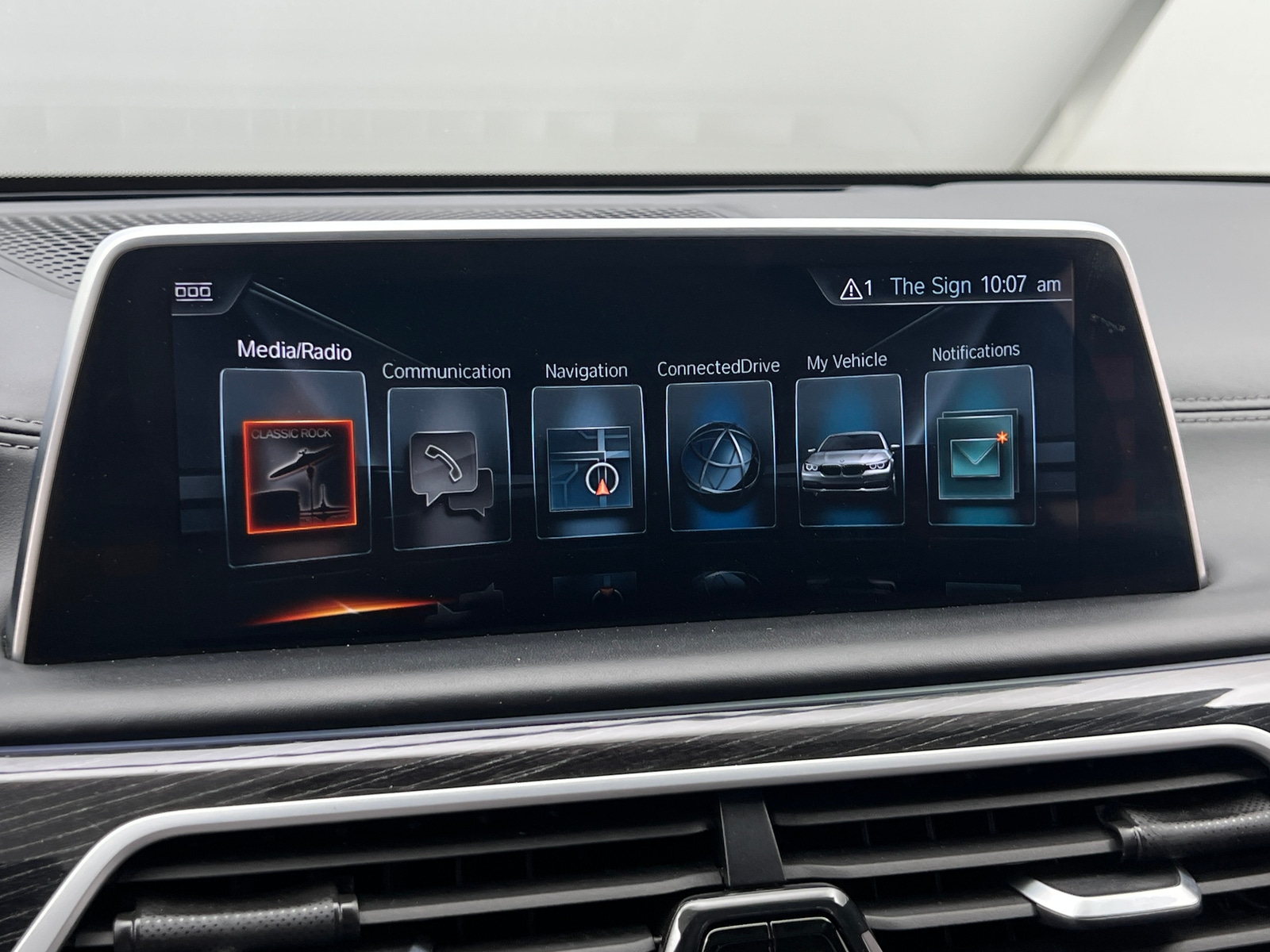 Thumbnail: 2017 BMW 7 Series - 3
