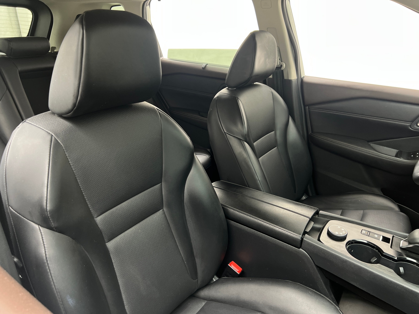 Thumbnail: 2023 Nissan Rogue - 2