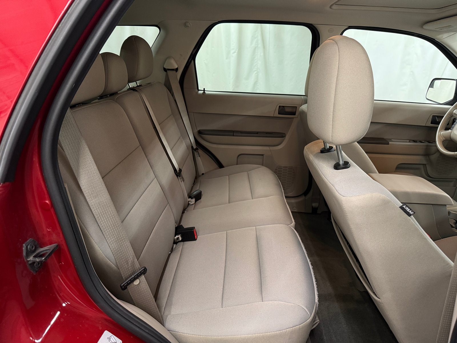 Thumbnail: 2011 Ford Escape - 6