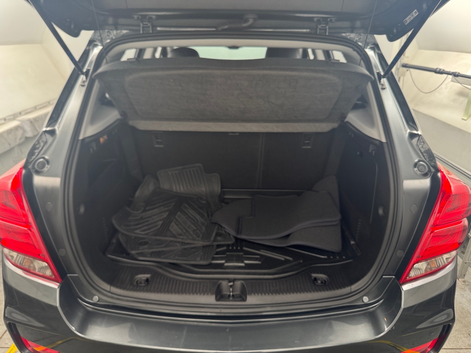 Thumbnail: 2020 Chevrolet Trax - 7