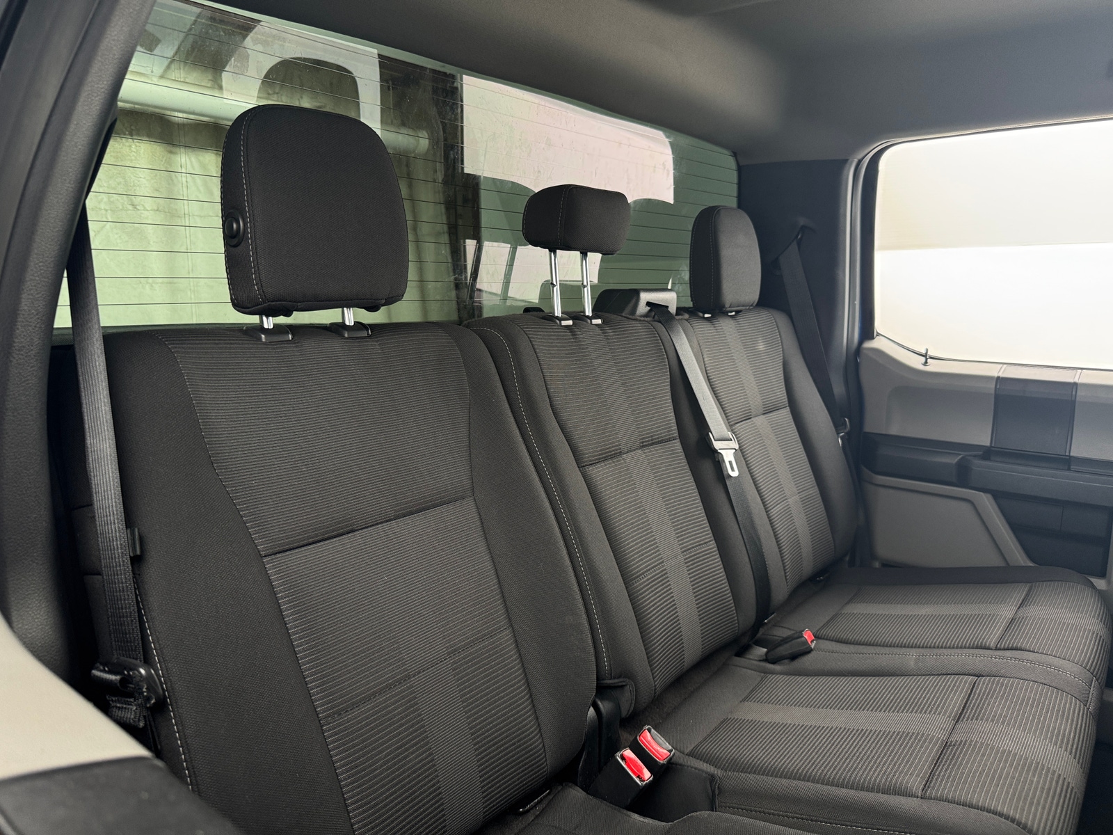 Thumbnail: 2017 Ford Econoline - 6
