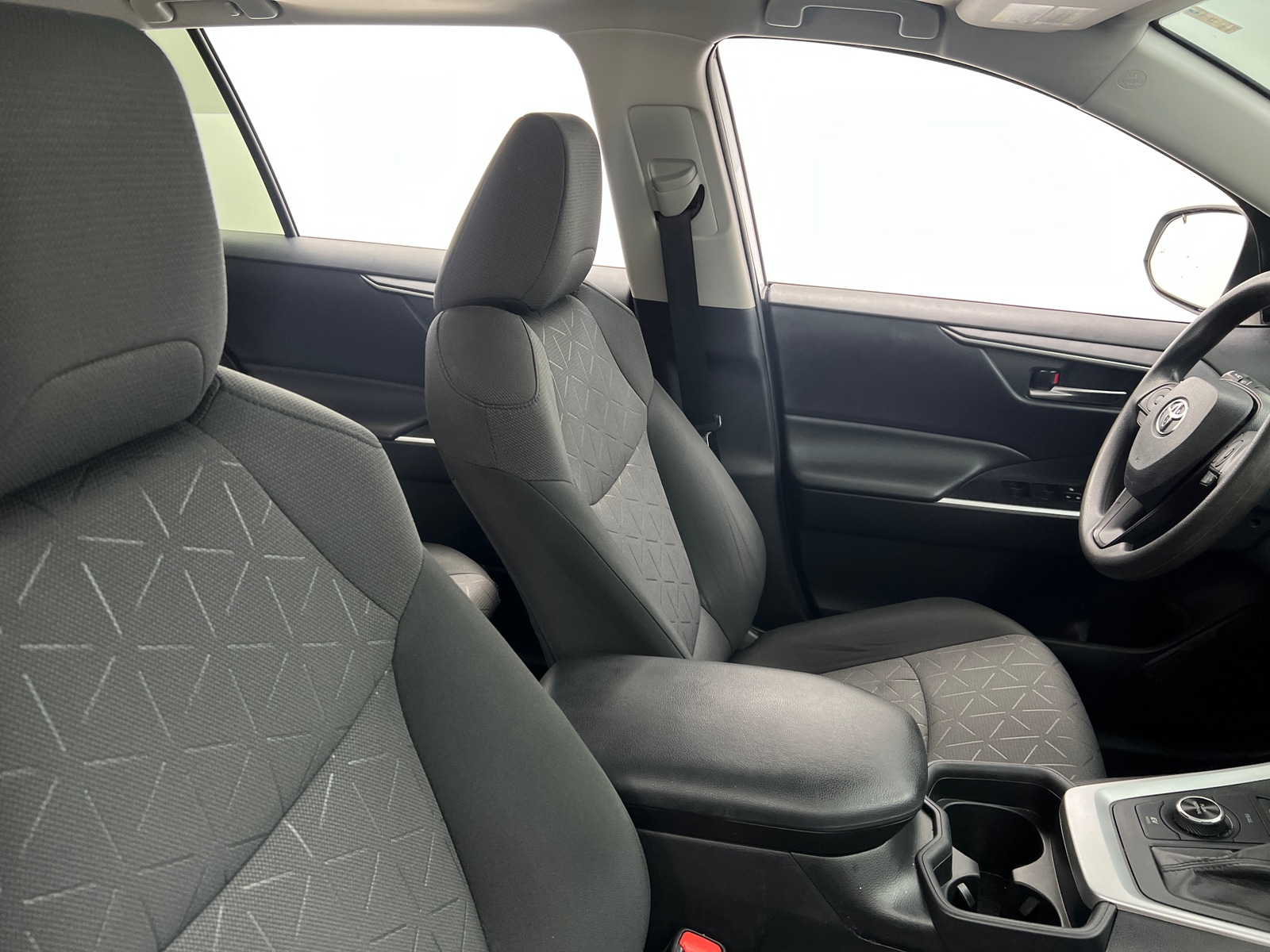 Thumbnail: 2019 Toyota RAV4 - 2