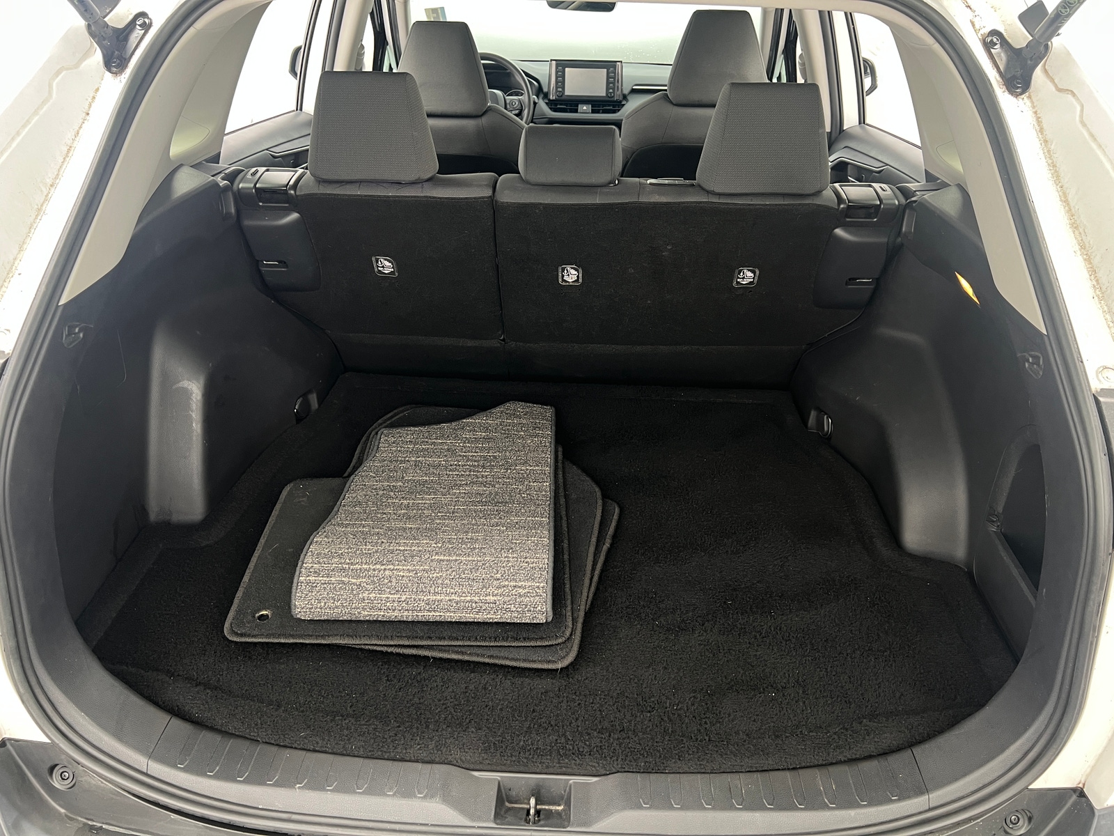 Thumbnail: 2019 Toyota RAV4 - 7