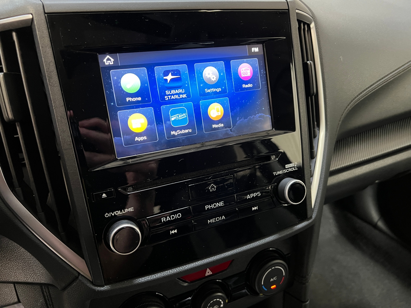 Thumbnail: 2019 Subaru Crosstrek - 4