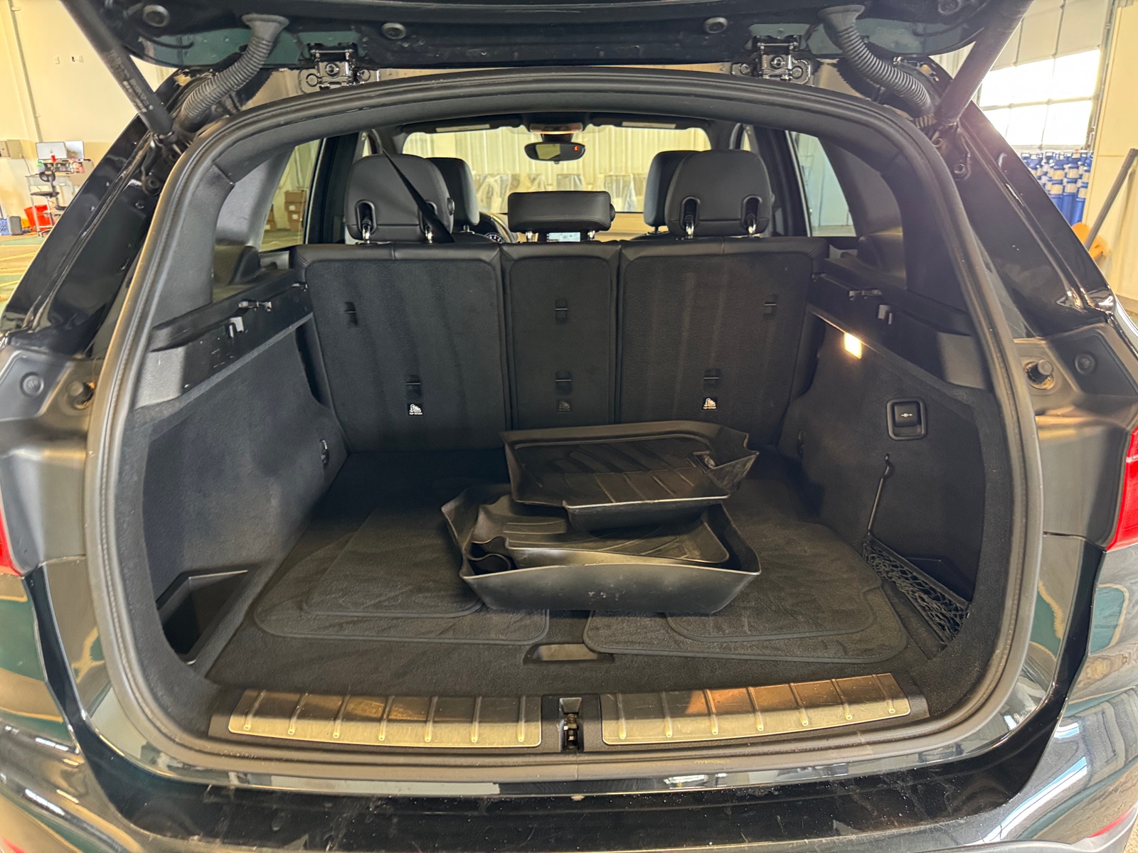 Thumbnail: 2019 BMW X1 - 6