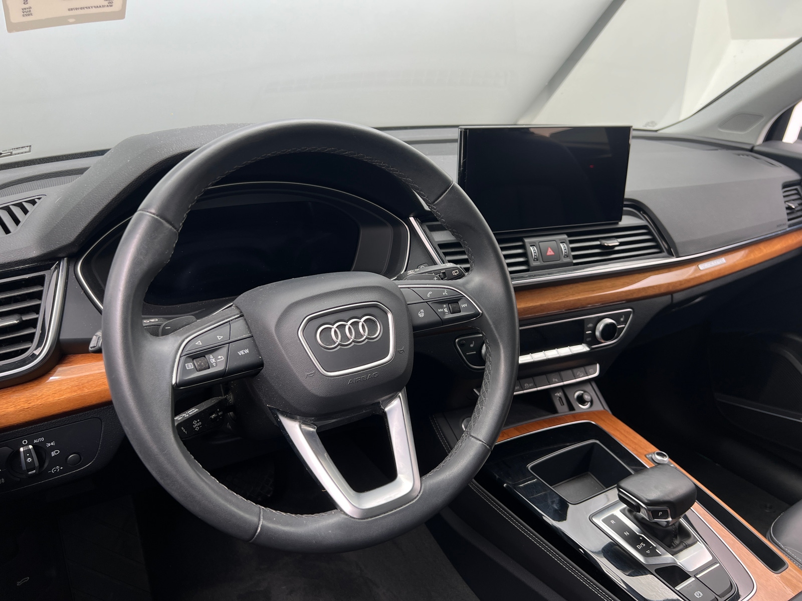 Thumbnail: 2023 Audi Q5 - 4