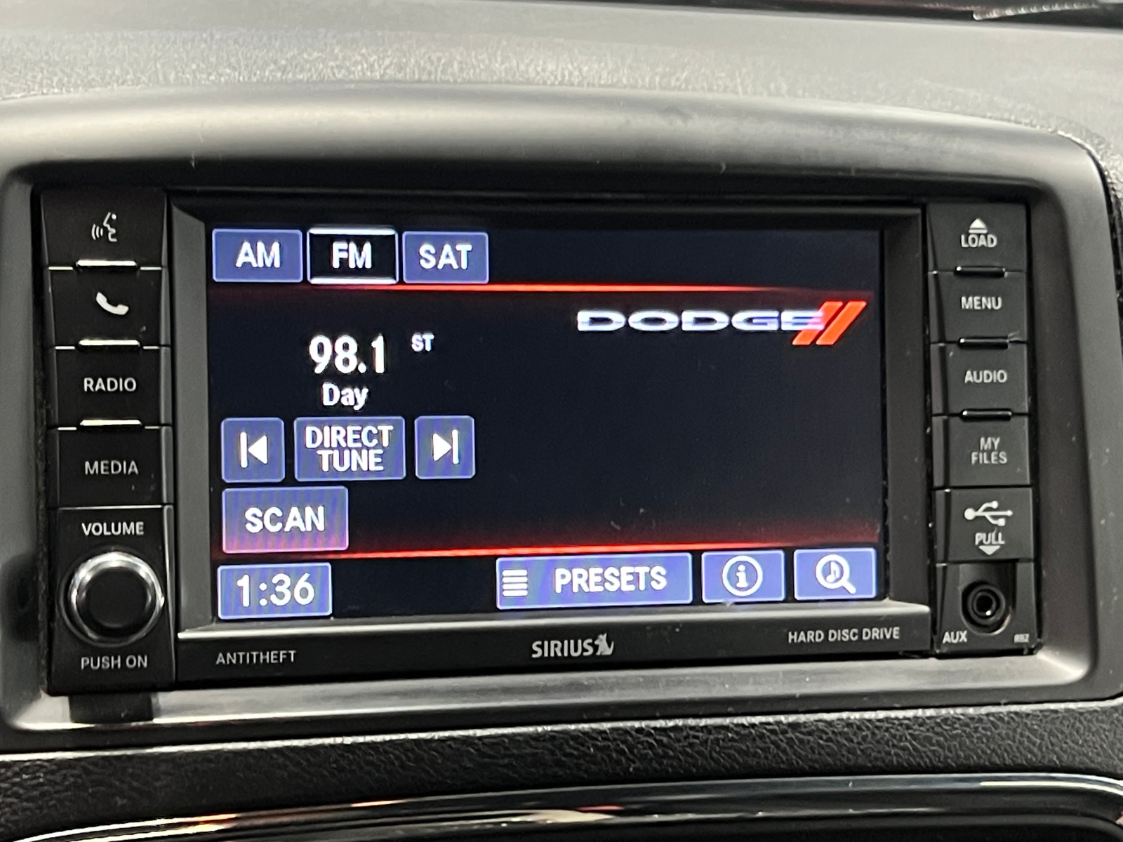 Thumbnail: 2019 Dodge Grand Caravan - 3