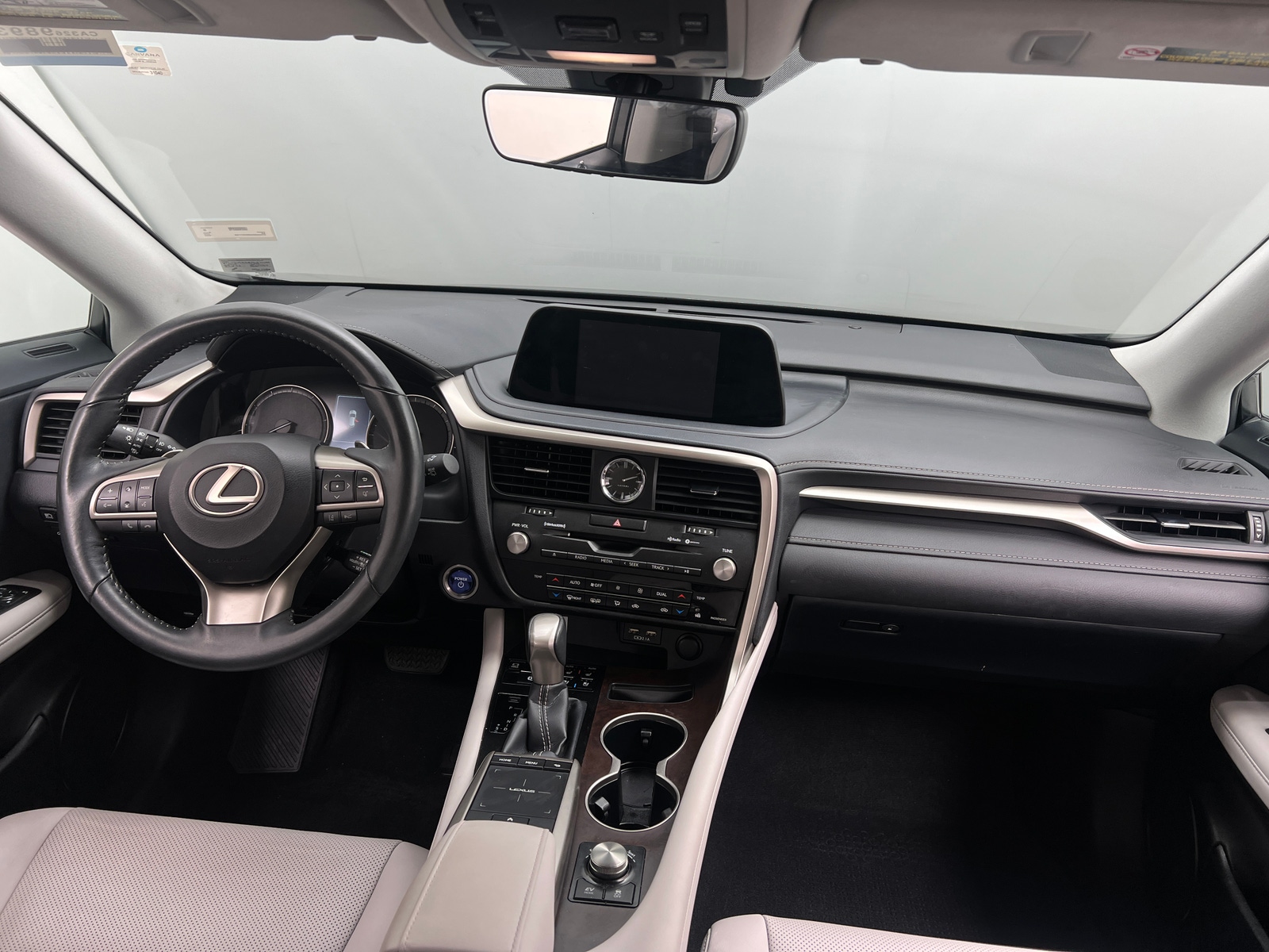 Thumbnail: 2022 Lexus RX - 2