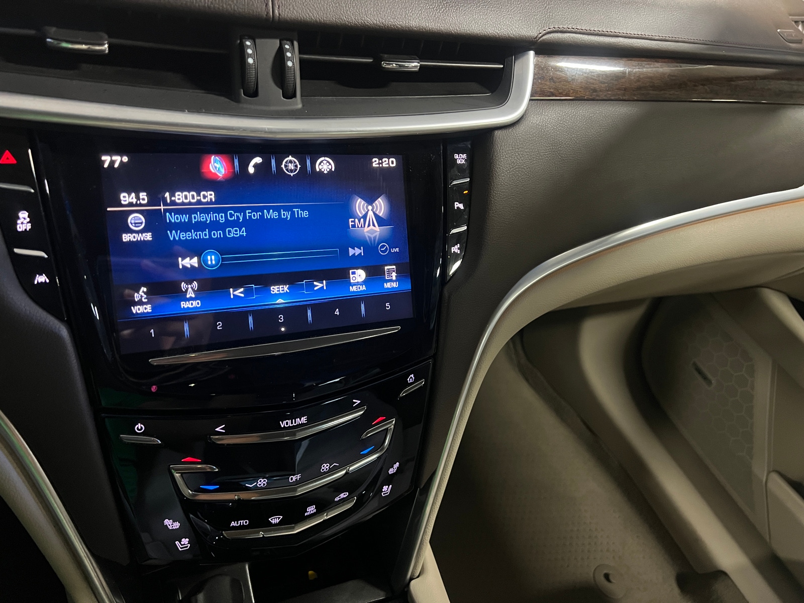Thumbnail: 2015 Cadillac XTS - 3