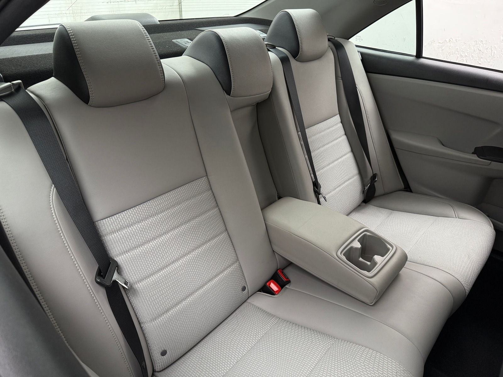 Thumbnail: 2017 Toyota Camry - 6