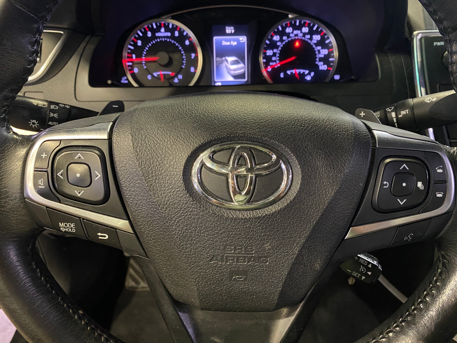 Thumbnail: 2017 Toyota Camry - 5