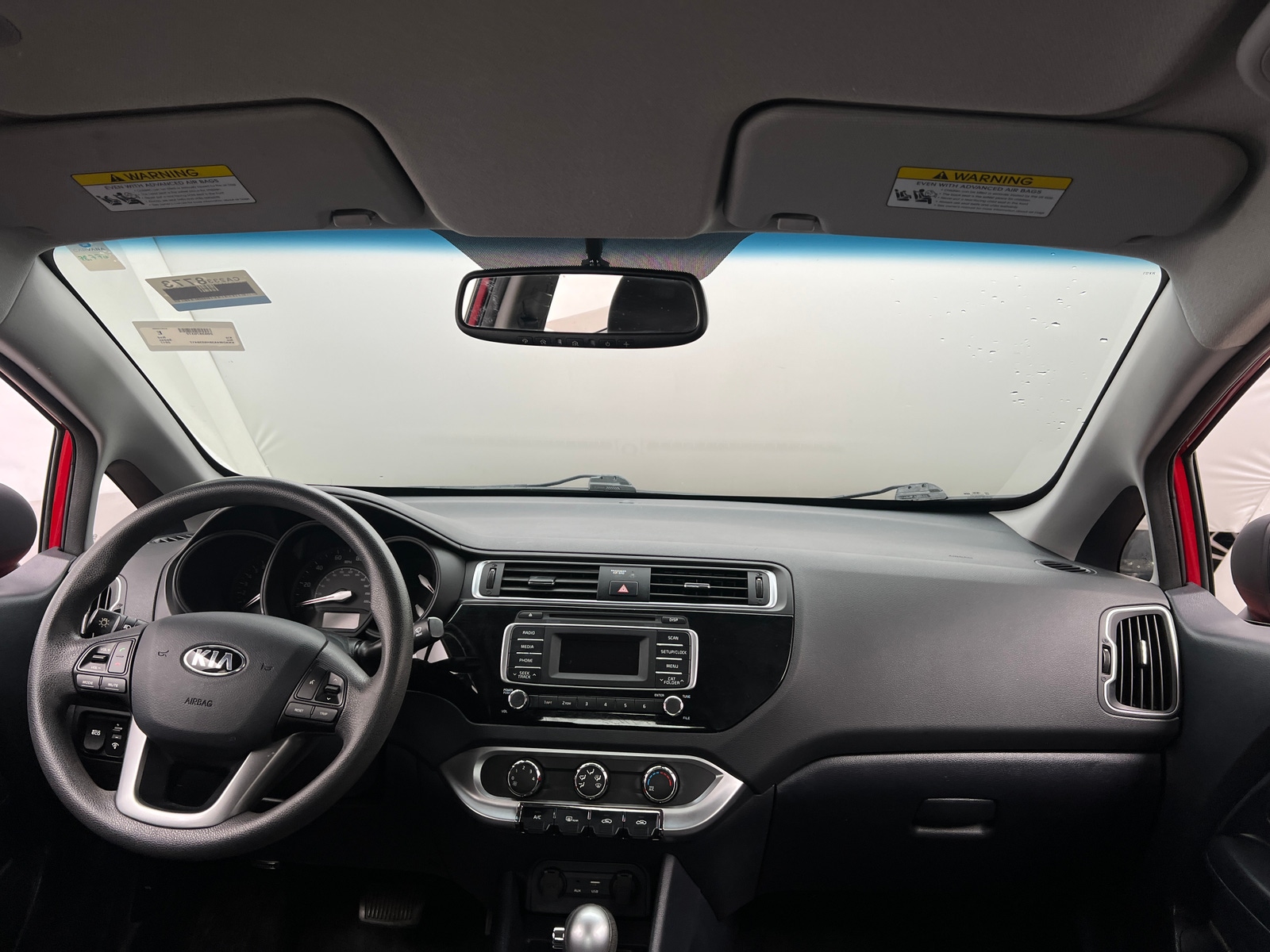 Thumbnail: 2017 Kia Rio - 3