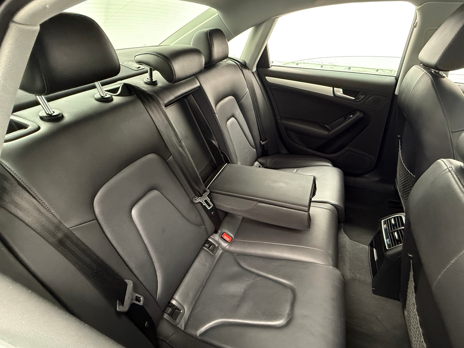 Thumbnail: 2015 Audi A4 - 5