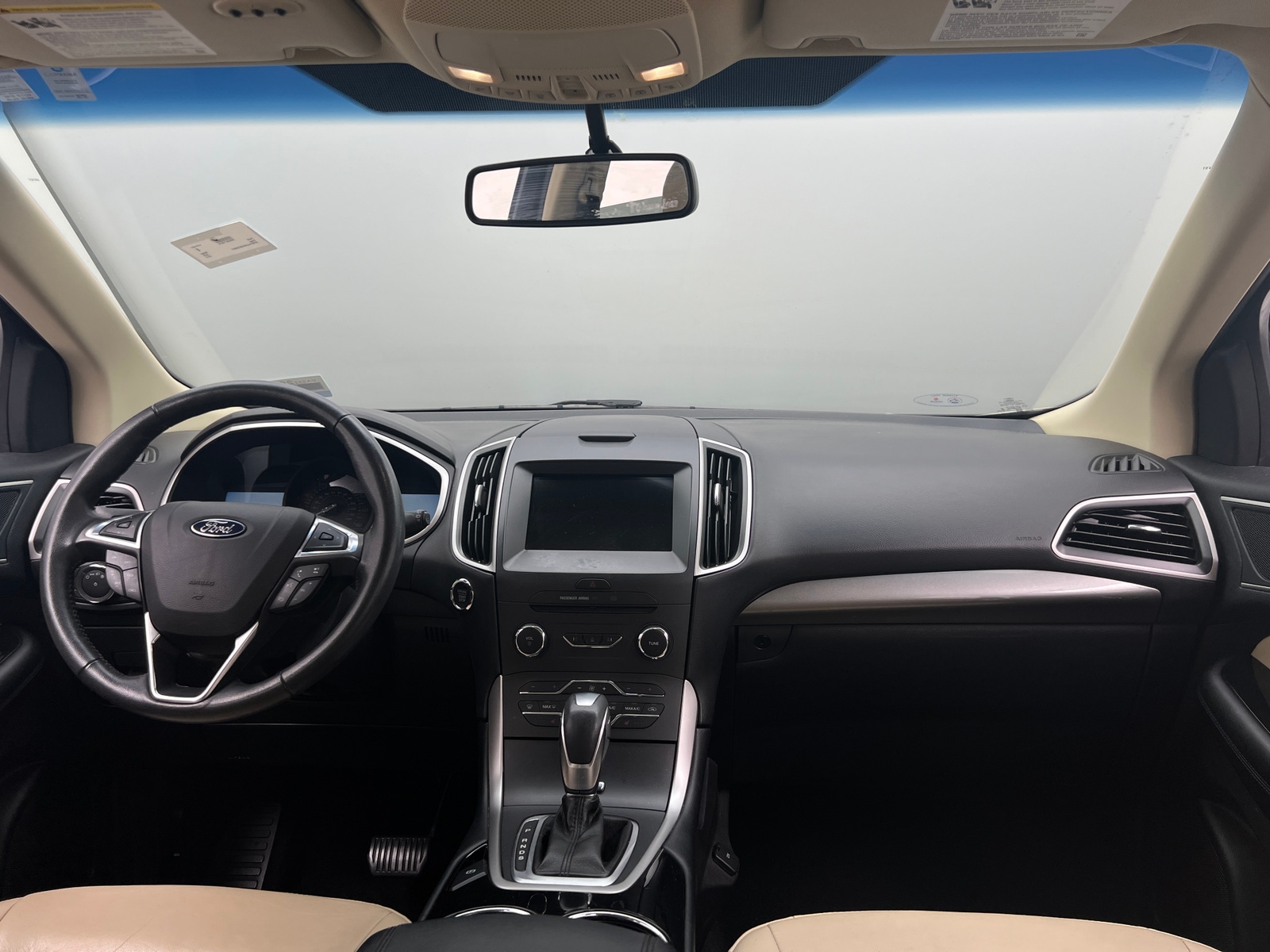 Thumbnail: 2017 Ford Edge - 2