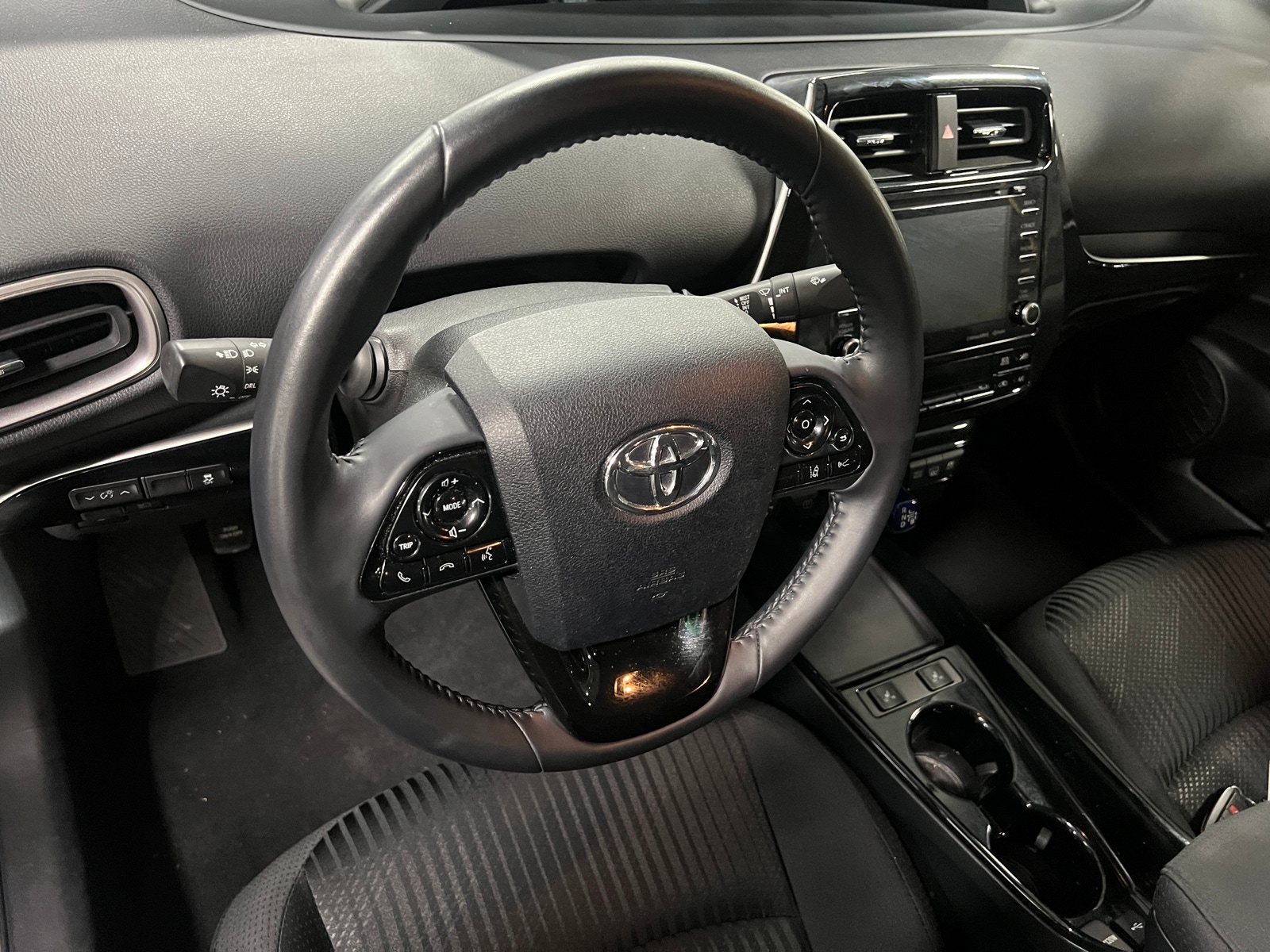 Thumbnail: 2022 Toyota Prius Prime - 5