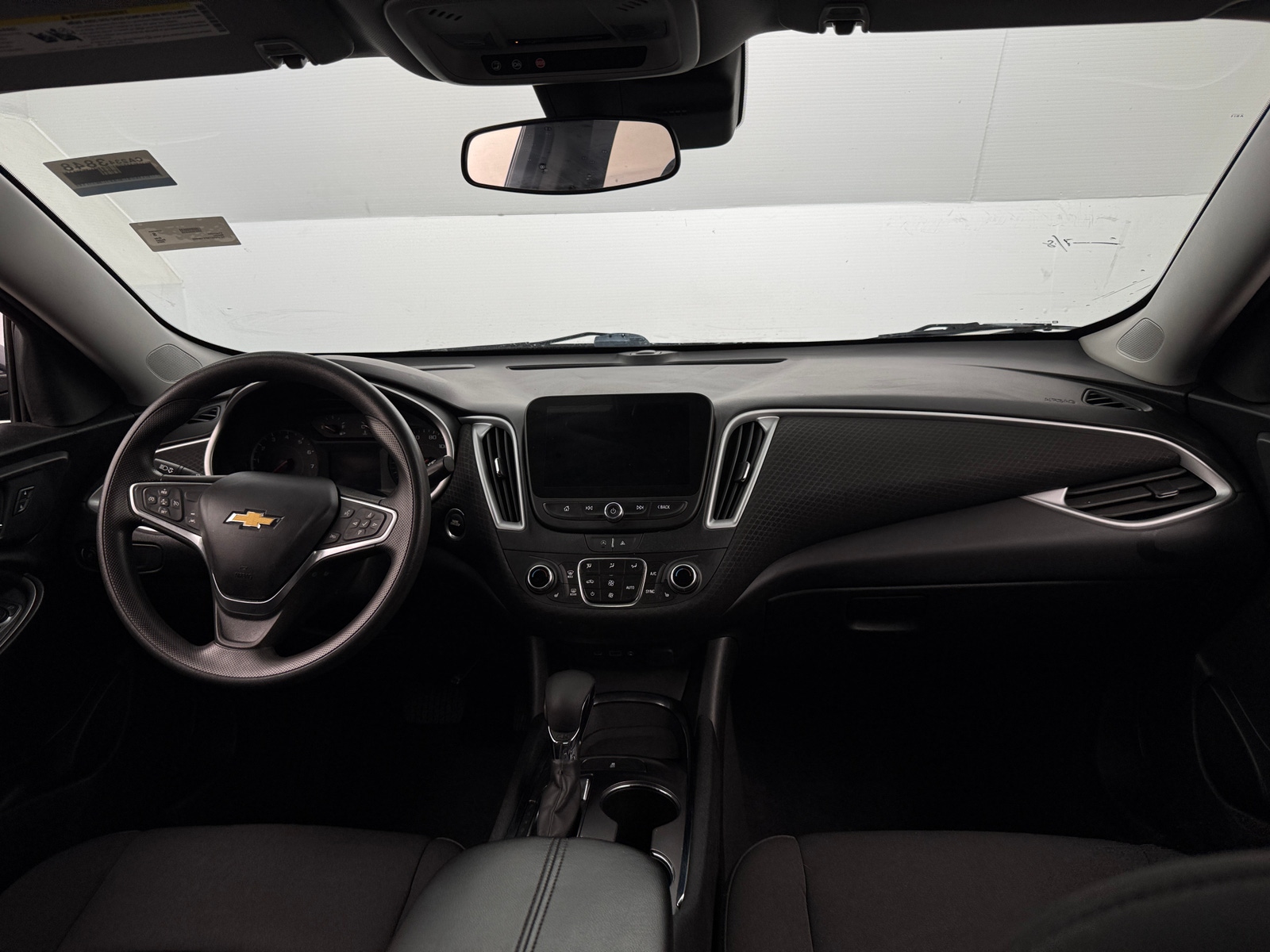 Thumbnail: 2023 Chevrolet Malibu - 3