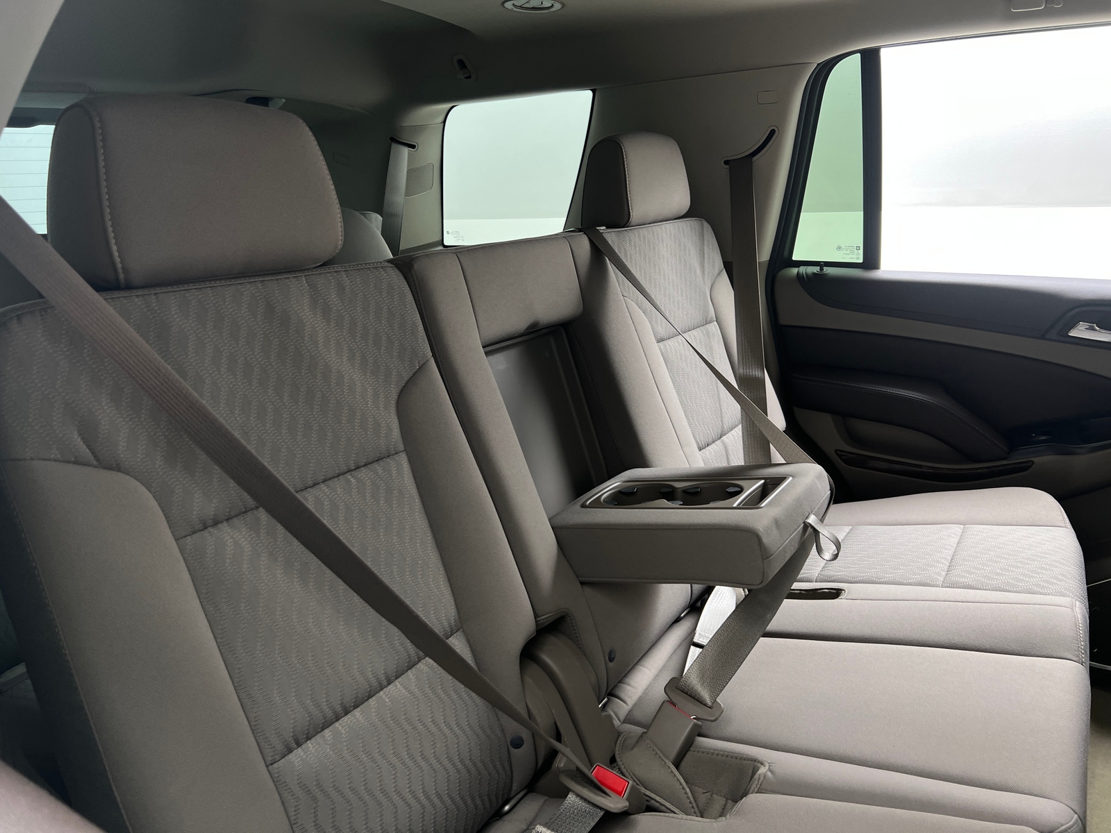 Thumbnail: 2015 Chevrolet Tahoe - 6