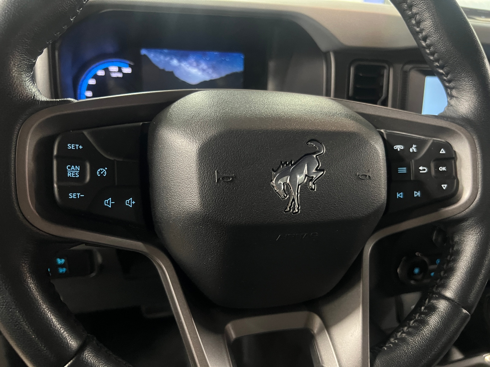Thumbnail: 2023 Ford Bronco - 5
