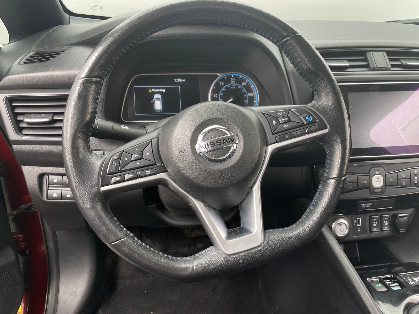 Thumbnail: 2019 Nissan Leaf - 4