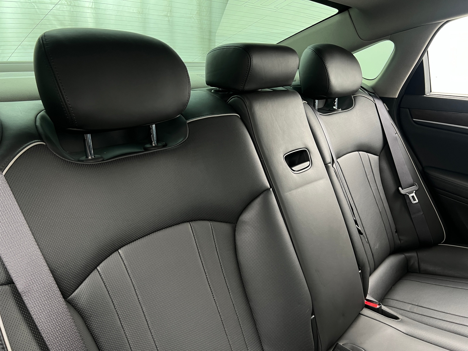 Thumbnail: 2016 Hyundai Genesis - 5