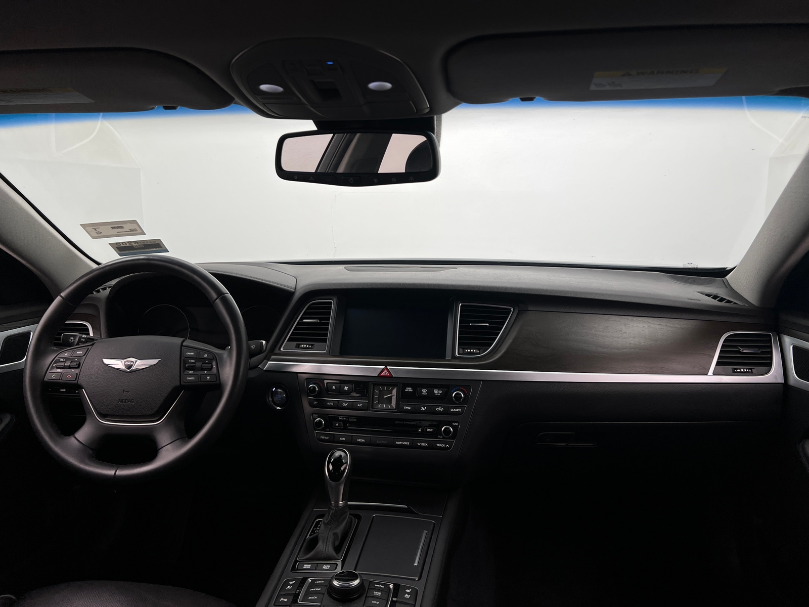 Thumbnail: 2016 Hyundai Genesis - 2