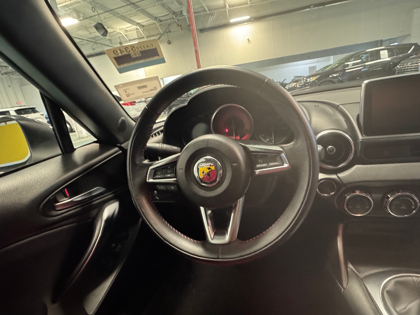 Thumbnail: 2020 Fiat 124 Spider - 4