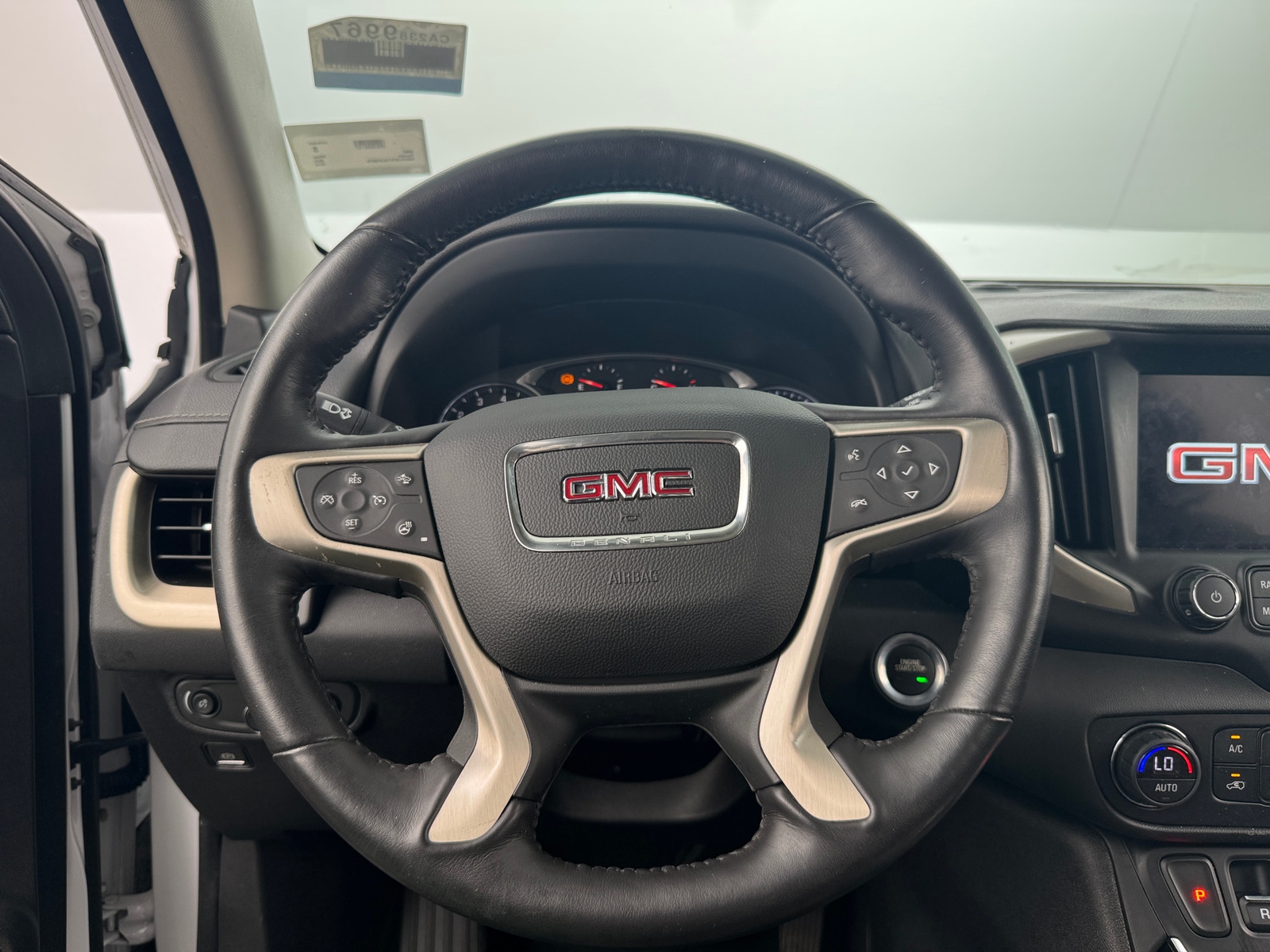 Thumbnail: 2018 GMC Terrain - 4