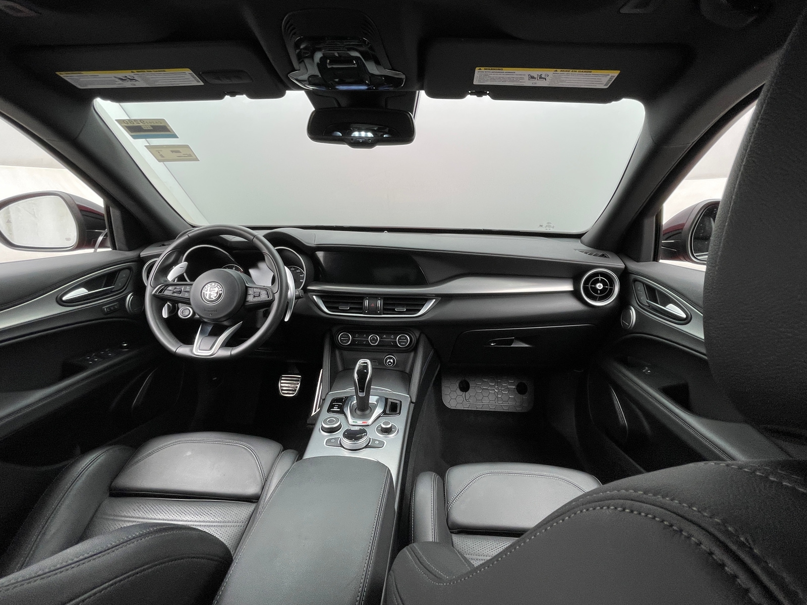 Thumbnail: 2023 Alfa Romeo Stelvio - 2