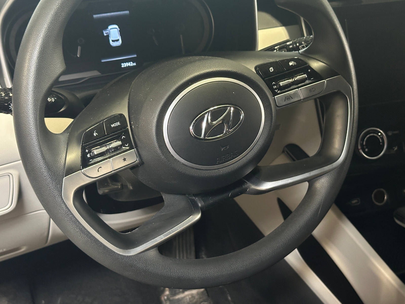 Thumbnail: 2022 Hyundai Tucson - 5