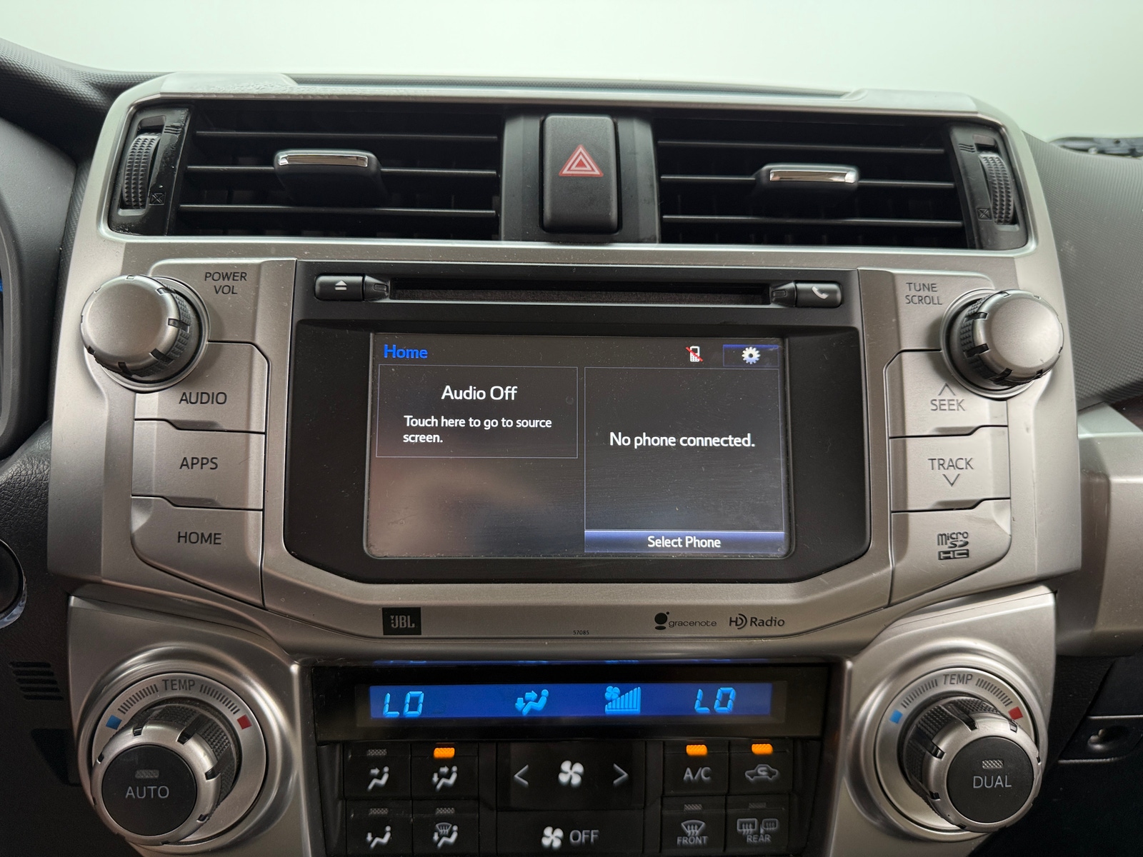 Thumbnail: 2015 Toyota 4Runner - 4