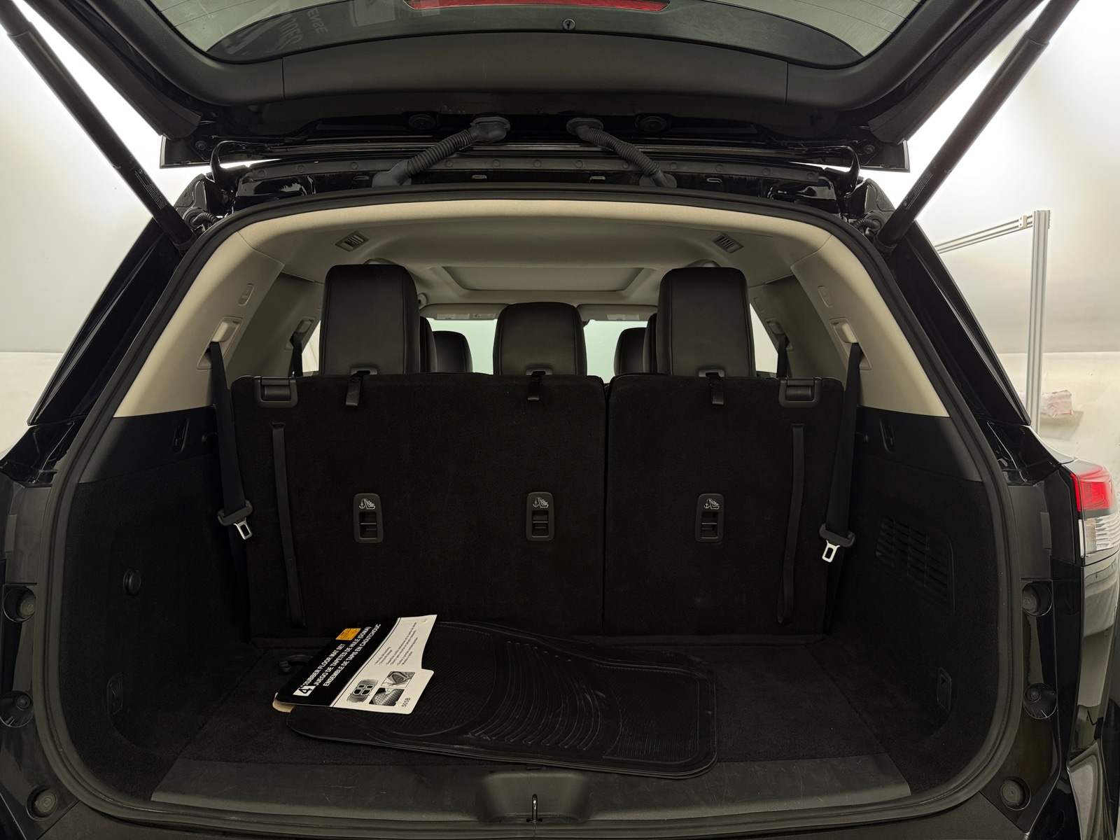 Thumbnail: 2023 Nissan Pathfinder - 6