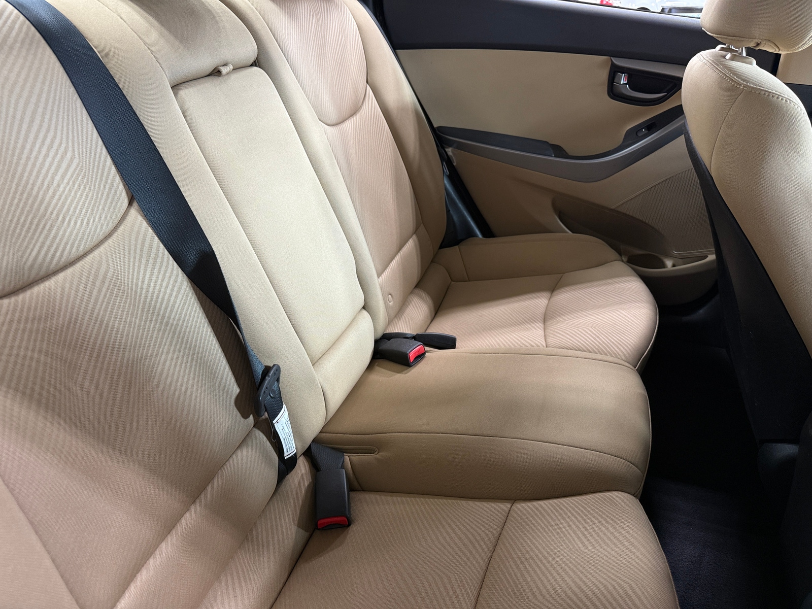 Thumbnail: 2013 Hyundai Elantra - 6