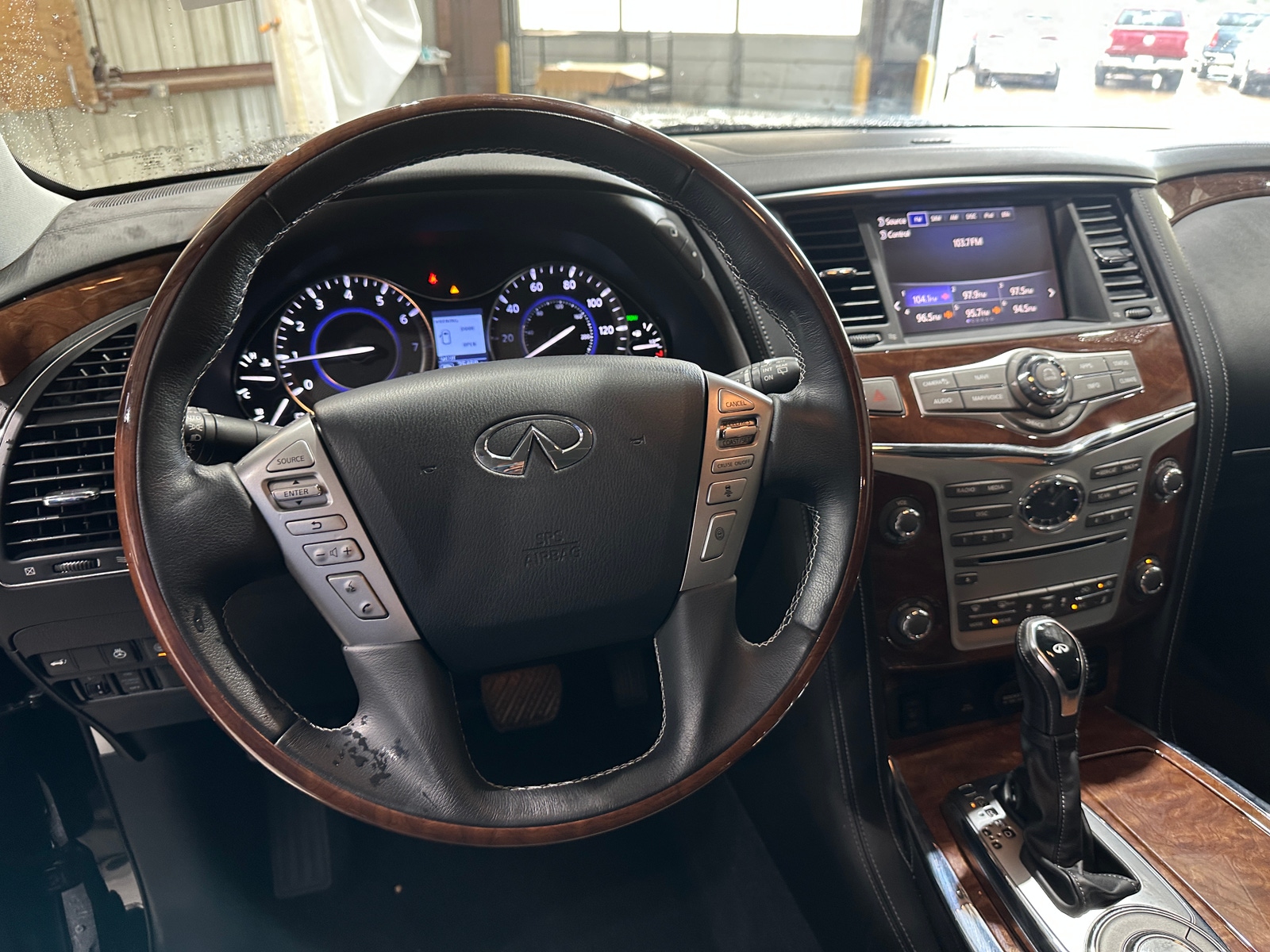 Thumbnail: 2018 INFINITI QX80 - 4