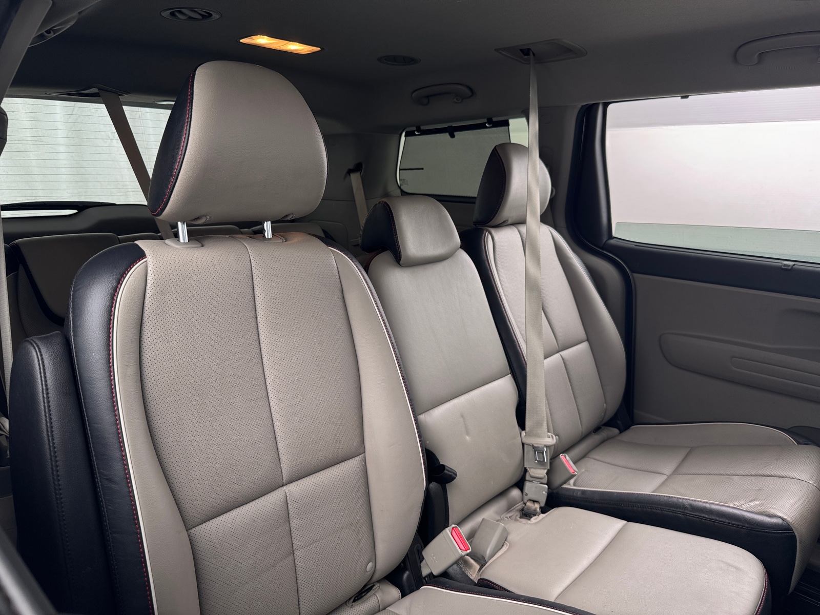 Thumbnail: 2020 Kia Sedona - 5