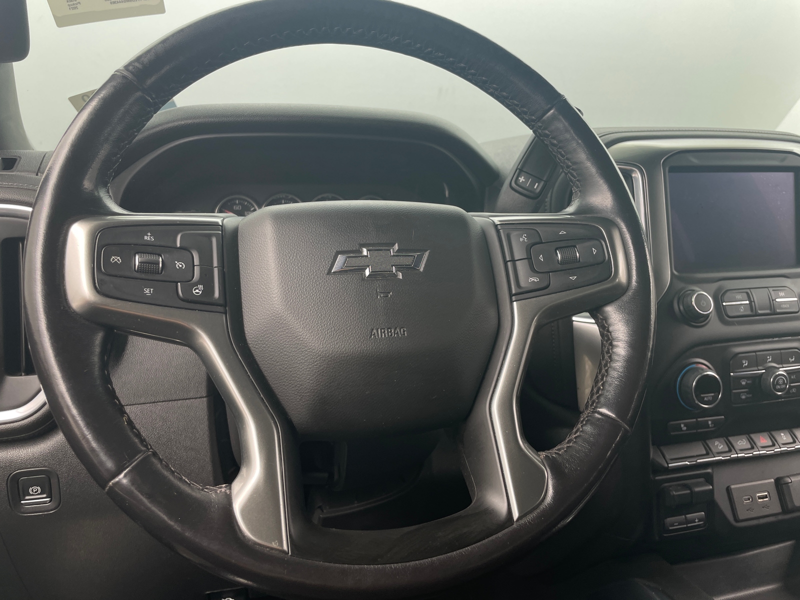 Thumbnail: 2021 Chevrolet Silverado 1500 - 5