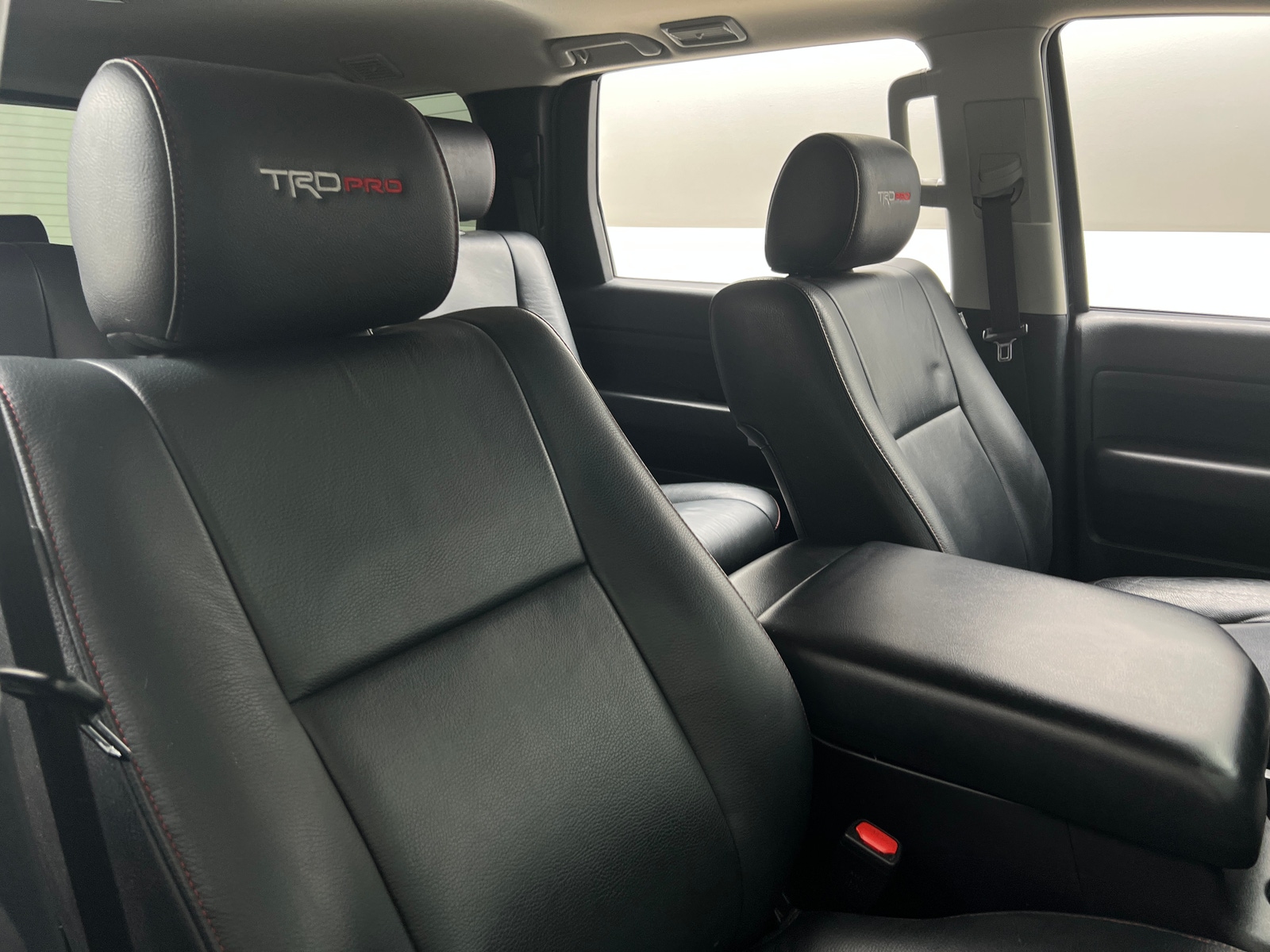 Thumbnail: 2020 Toyota Sequoia - 2