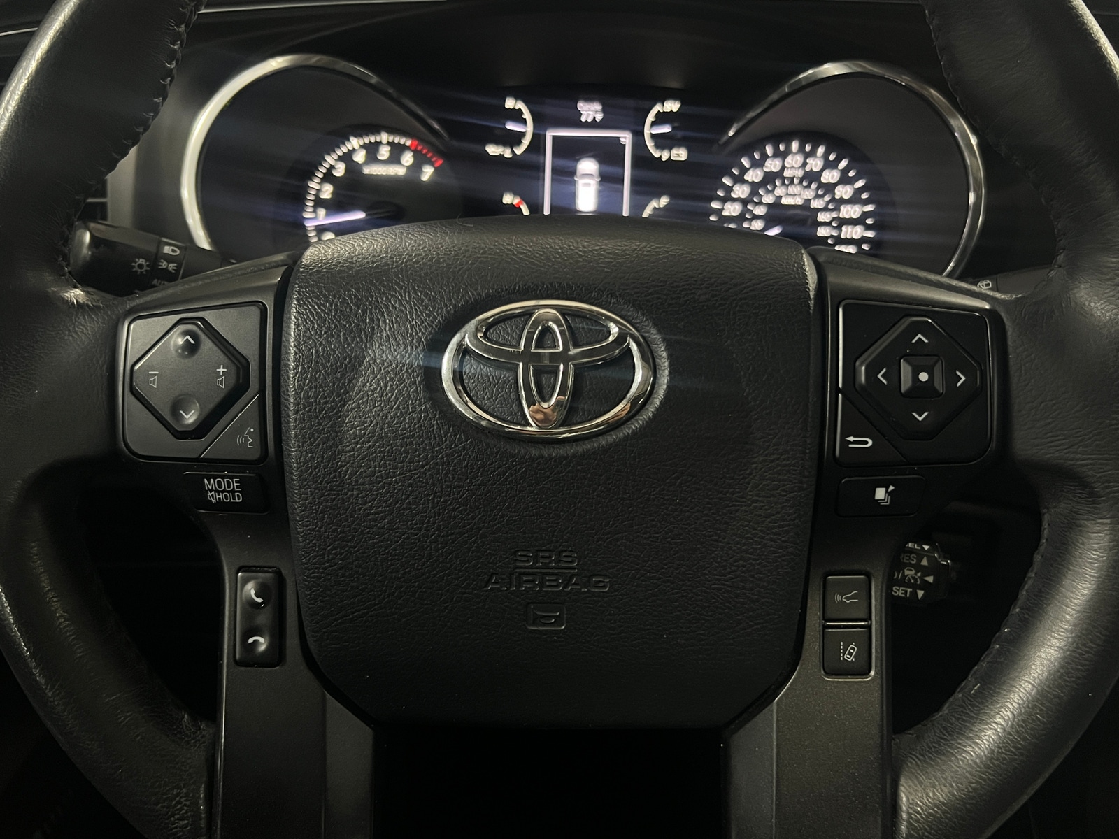 Thumbnail: 2020 Toyota Sequoia - 5