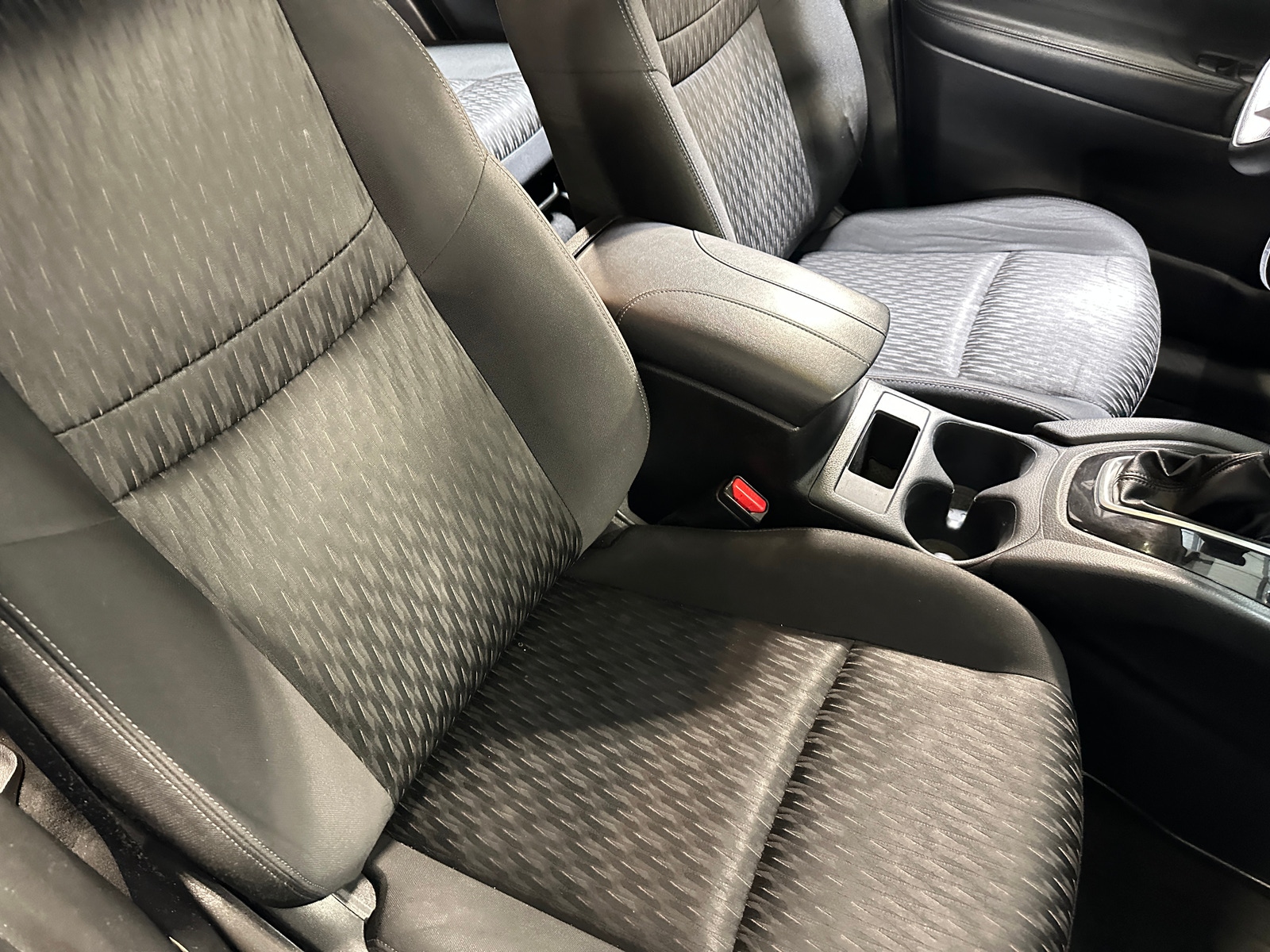 Thumbnail: 2018 Nissan Rogue - 2