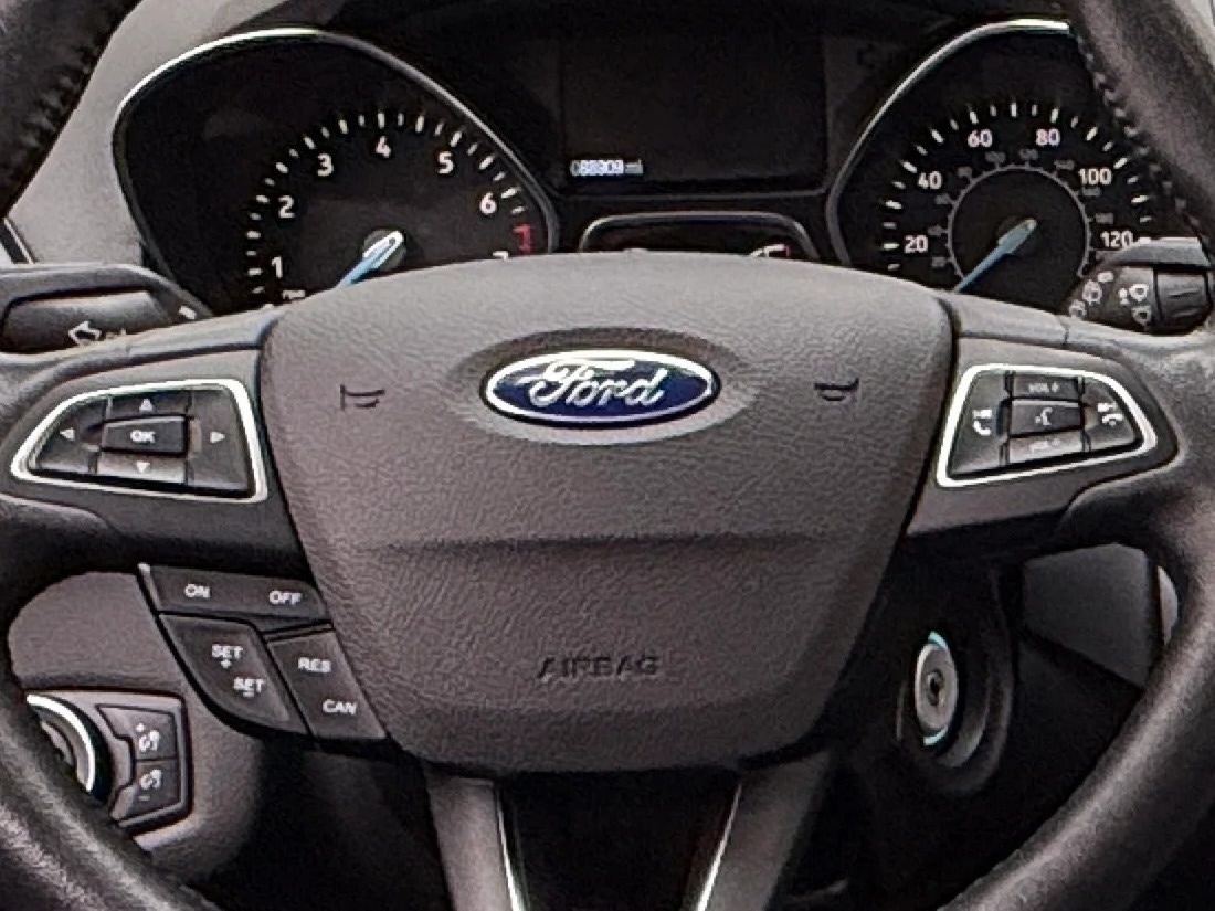 Thumbnail: 2018 Ford Escape - 4