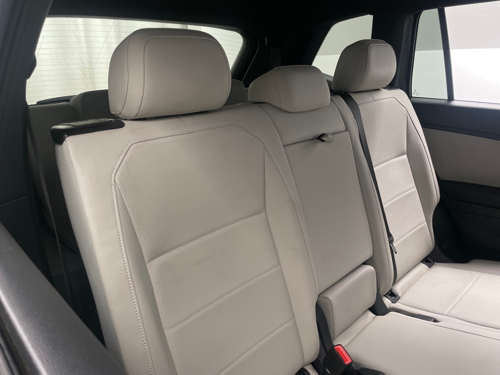 Thumbnail: 2020 Volkswagen Tiguan - 5