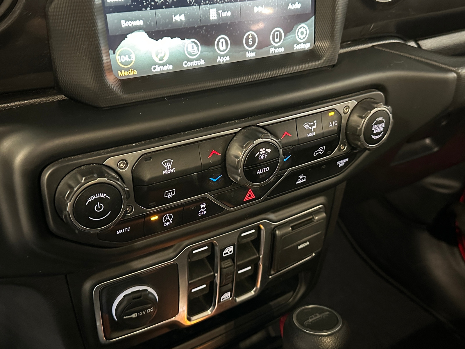 Thumbnail: 2022 Jeep Gladiator - 4