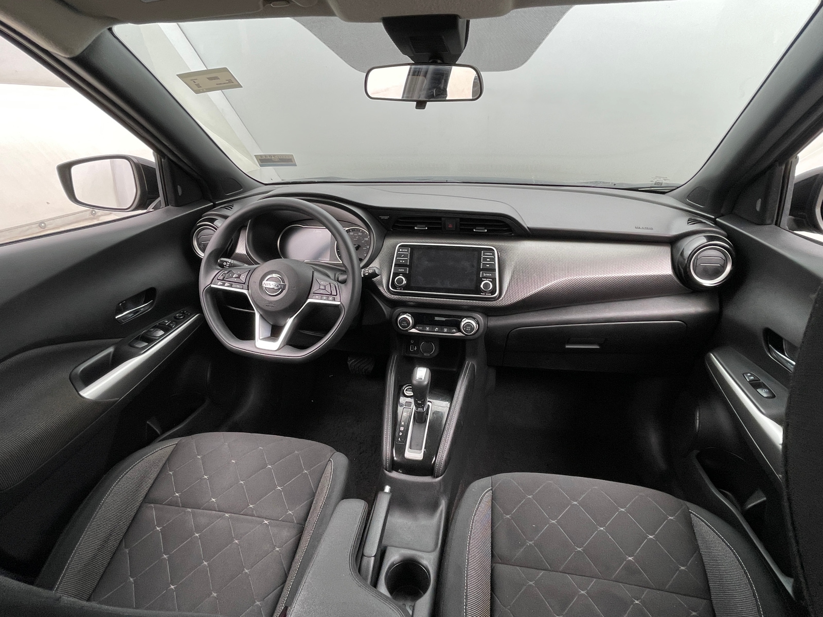 Thumbnail: 2020 Nissan Kicks - 3