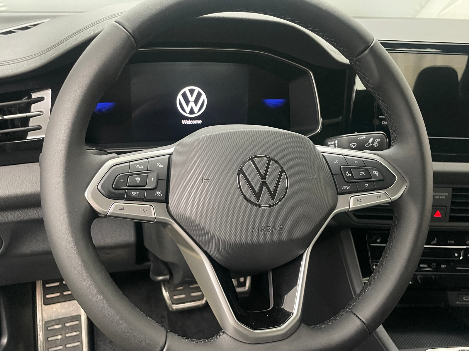 Thumbnail: 2025 Volkswagen Jetta - 5
