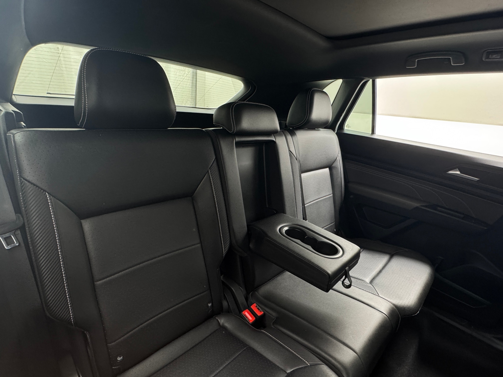 Thumbnail: 2022 Volkswagen Atlas - 5