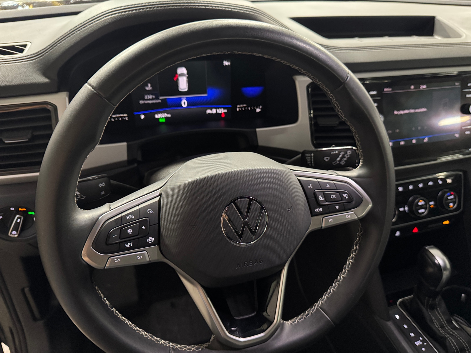 Thumbnail: 2022 Volkswagen Atlas - 4