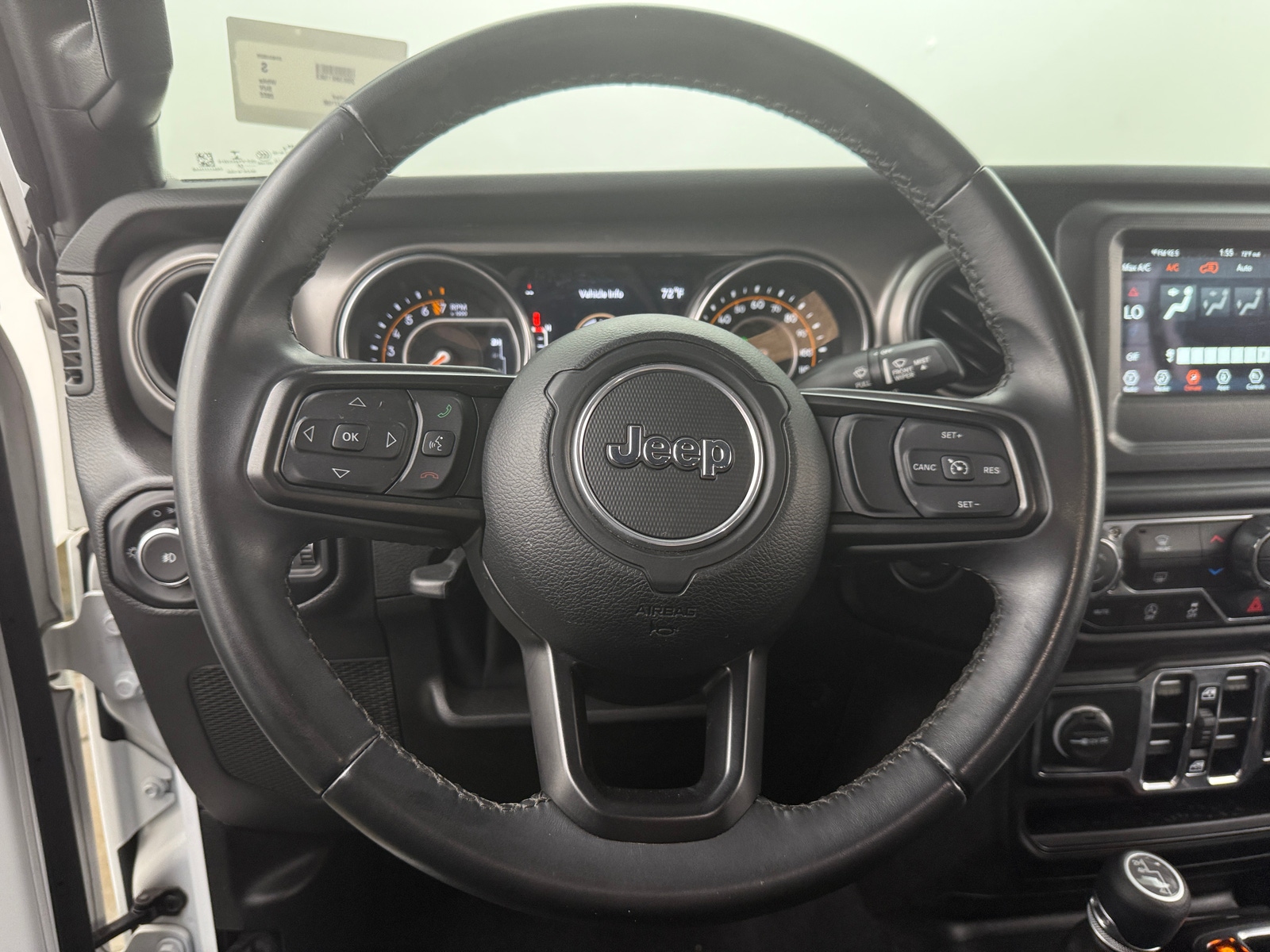 Thumbnail: 2022 Jeep Wrangler - 5