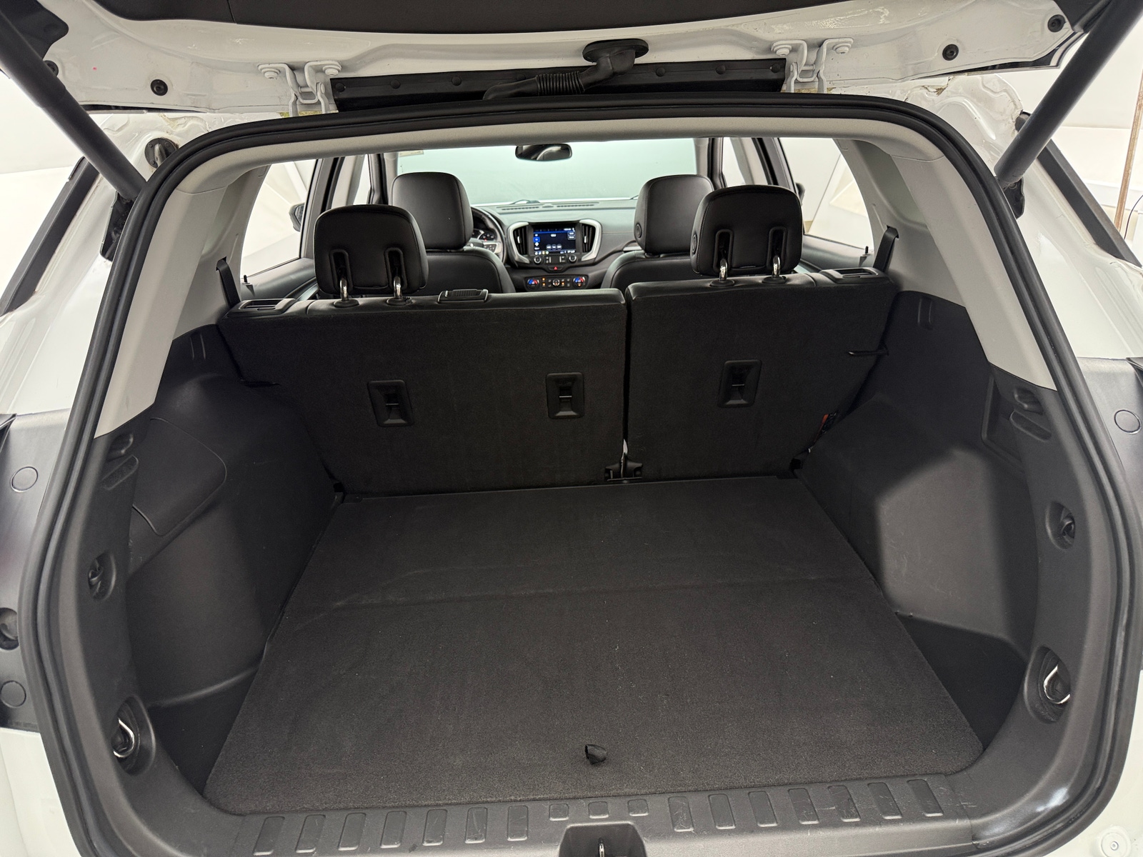 Thumbnail: 2020 GMC Terrain - 6
