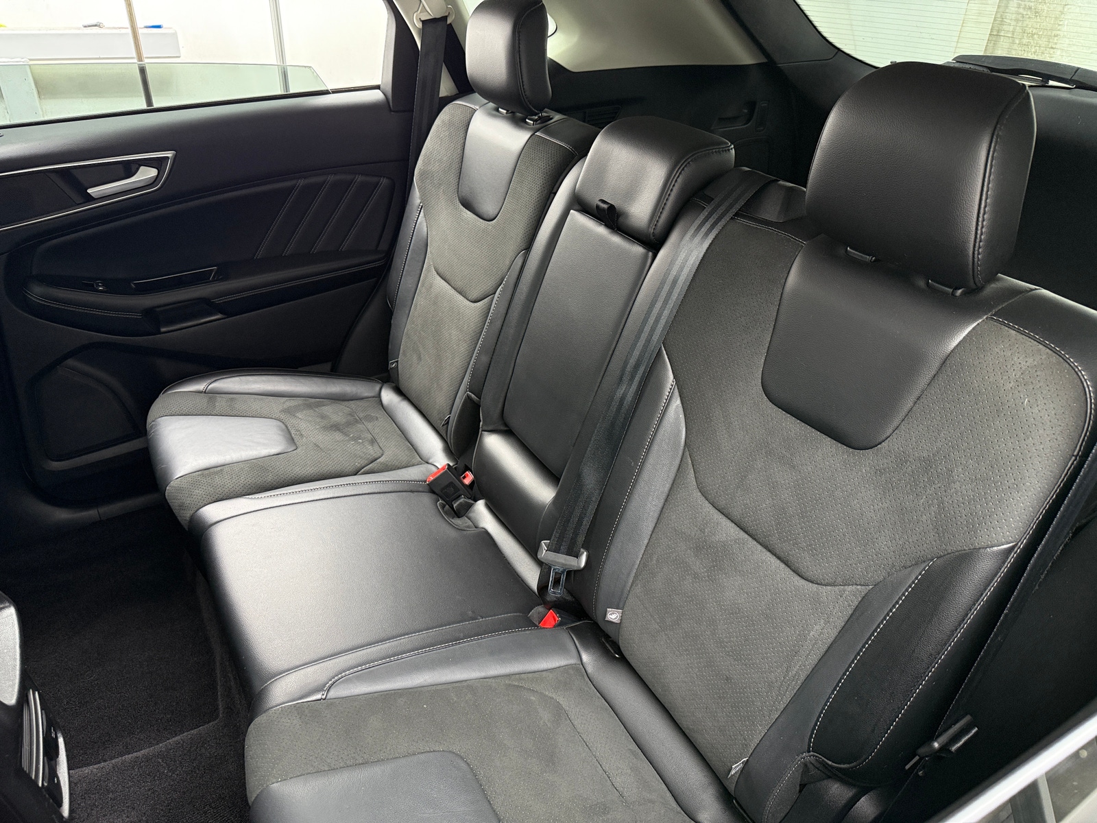 Thumbnail: 2017 Ford Edge - 5